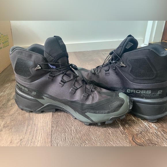 Salomon size 11 mens black cross hike 2 boots - Picture 3 of 4